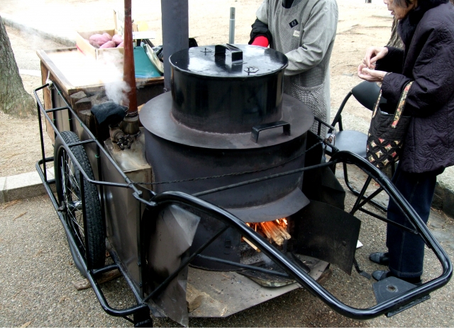 The had hauled cart of Yaki-Imo, roasted sweet potato.